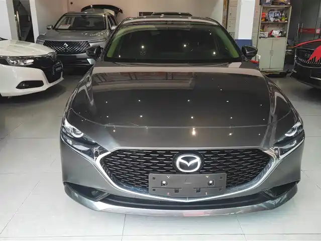 MAZDA 3 ANGKESAILA