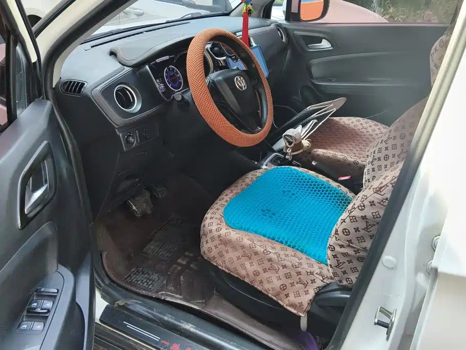 Zhonghua V3 2017 2016 1.5L Automatic Comfort