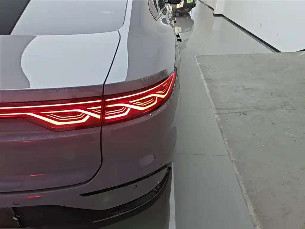 BYD Han 2025 Model EV 701KM LiDAR Smart Driving Version фото 8