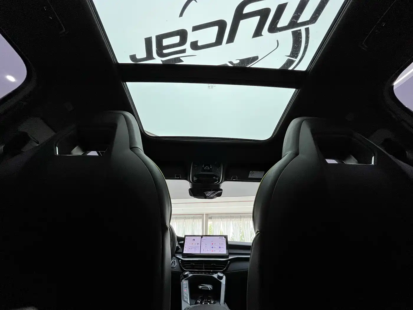 Lynk & Co 06 2023 Remix 1.5T Power Pro фото 20