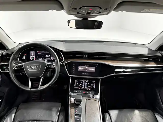 Audi A6L 2019 45 TFSI quattro Premium Elegance — фото 5