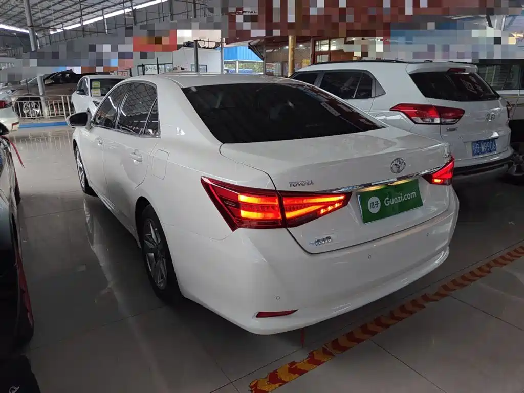 Toyota Crown 2015 2.5L Smart Edition фото 4