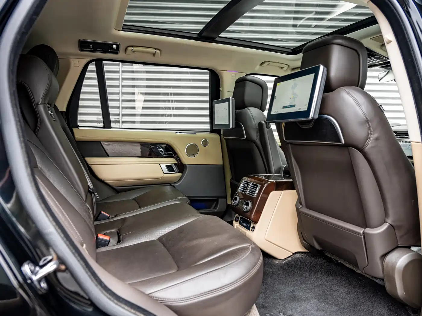 LAND ROVER RANGE ROVER