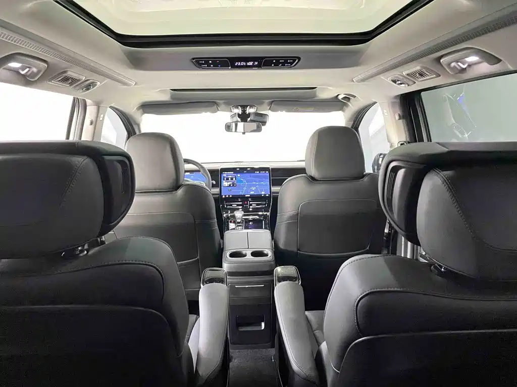GAC Trumpchi M8 2025 2024 Master Series 400T Premium Edition