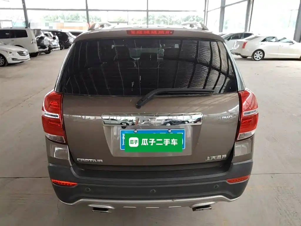 Chevrolet Captiva 2017 2.4L 4WD Flagship Edition 7-Seater фото 6