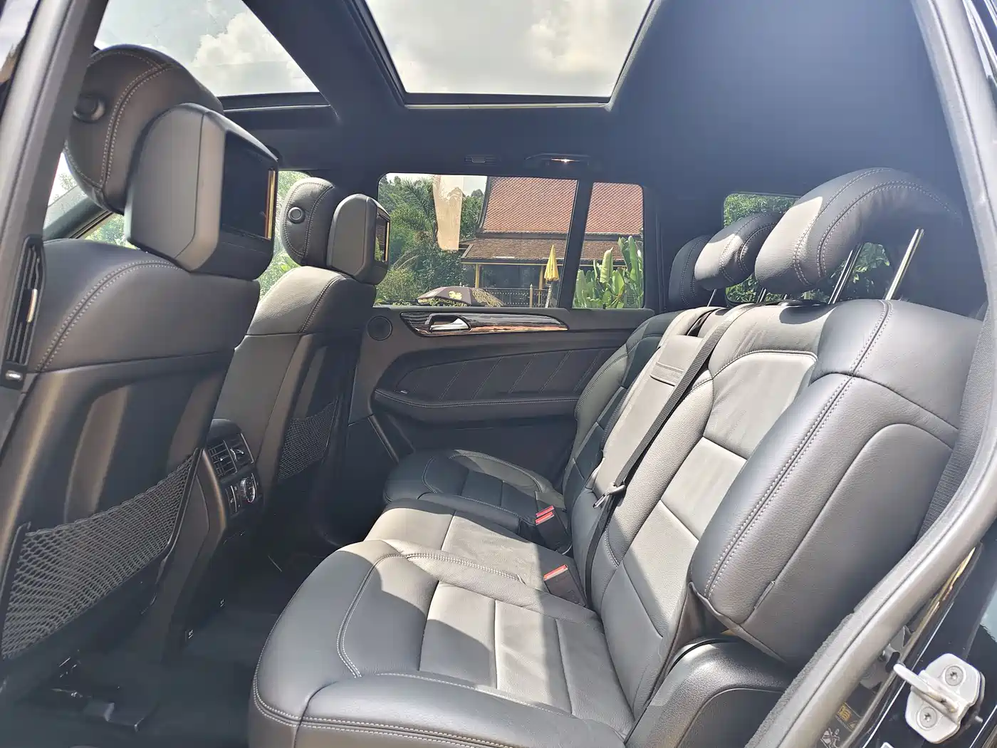 Mercedes-Benz GL-Class 2014 GL 400 4MATIC Luxury фото 31