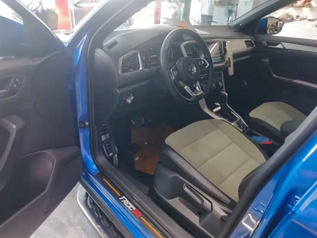 Volkswagen T-ROC 2020 280TSI DSG 2WD R-Line Pro фото 16