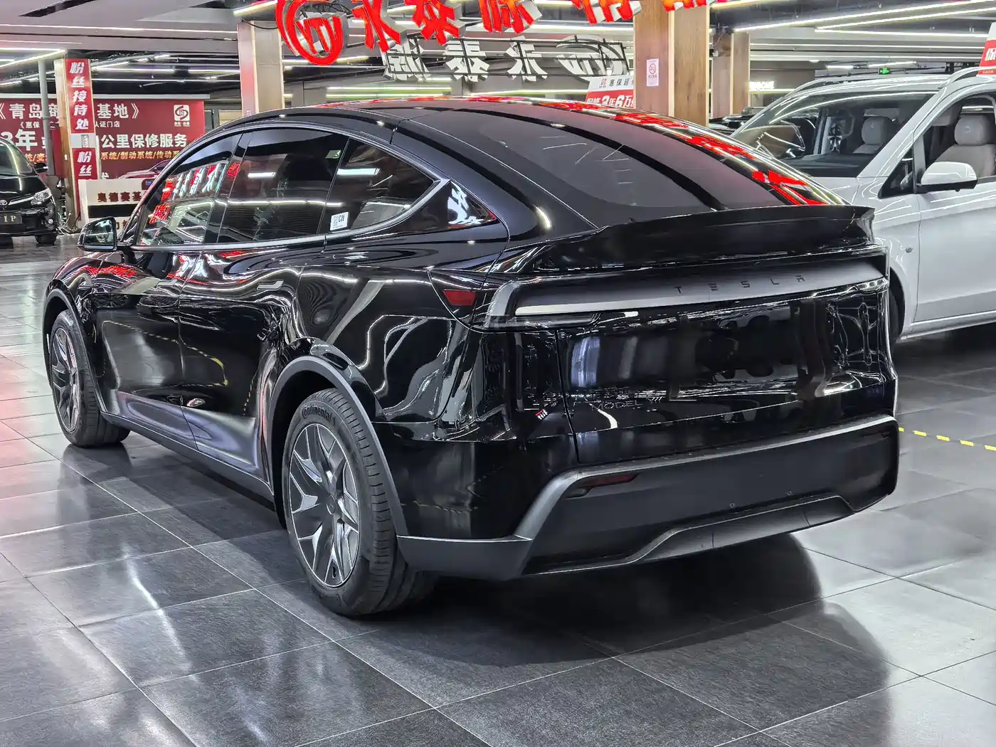 Tesla Model Y L 2026 2025 Facelift Long Range AWD
