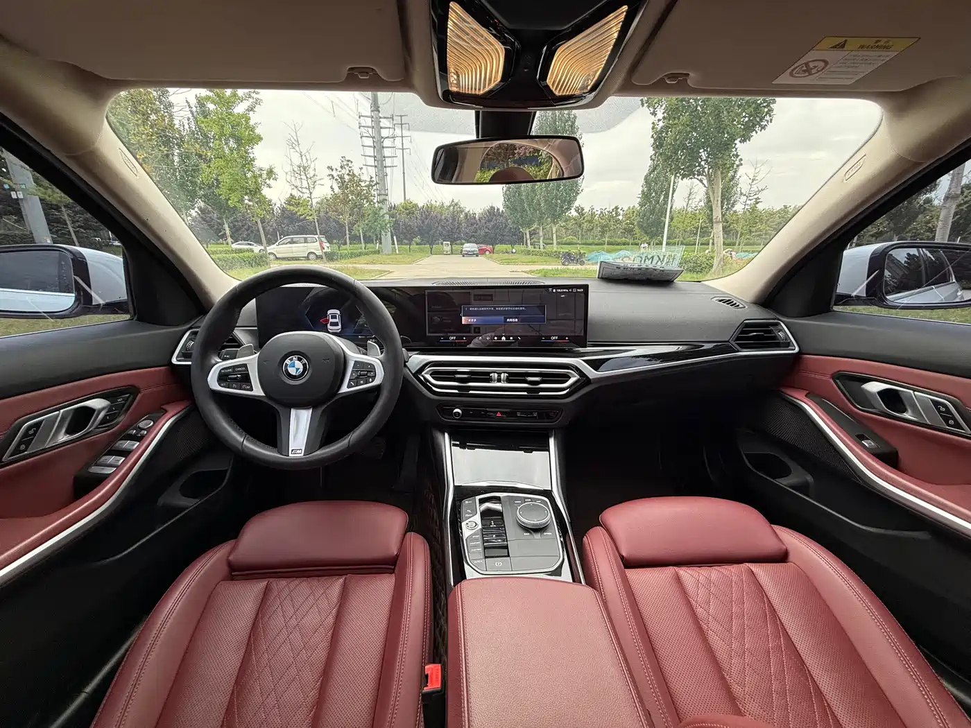 BMW 3 Series 2024 320Li M Sport Package фото 6