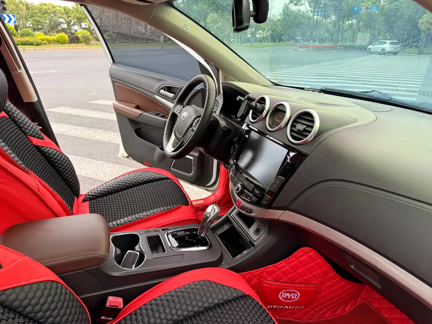 BYD S7 2015 2.0T Upgrade Automatic Premium фото 22