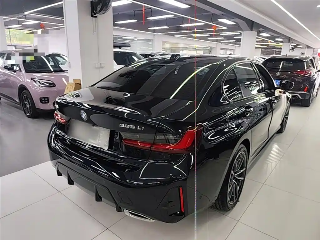 BMW 3 Series 2025 325Li M Sport Package фото 7