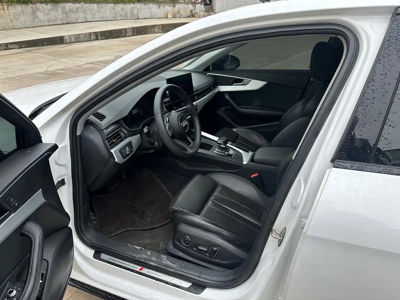 Audi A4L 2022 40 TFSI Luxury Dynamic фото 4