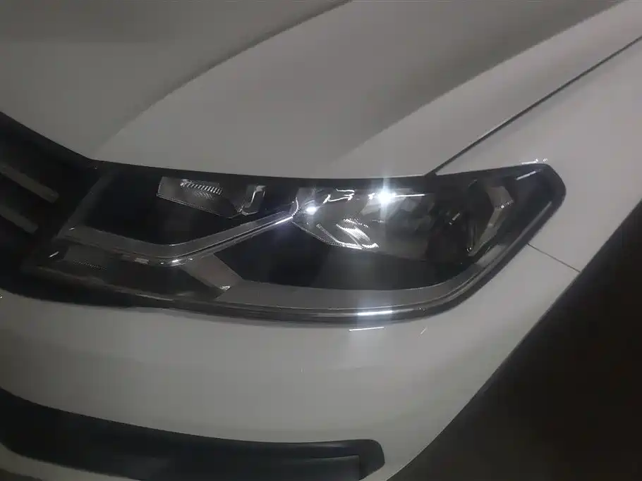 Volkswagen Santana 2018 1.5L Manual Trend Edition фото 5
