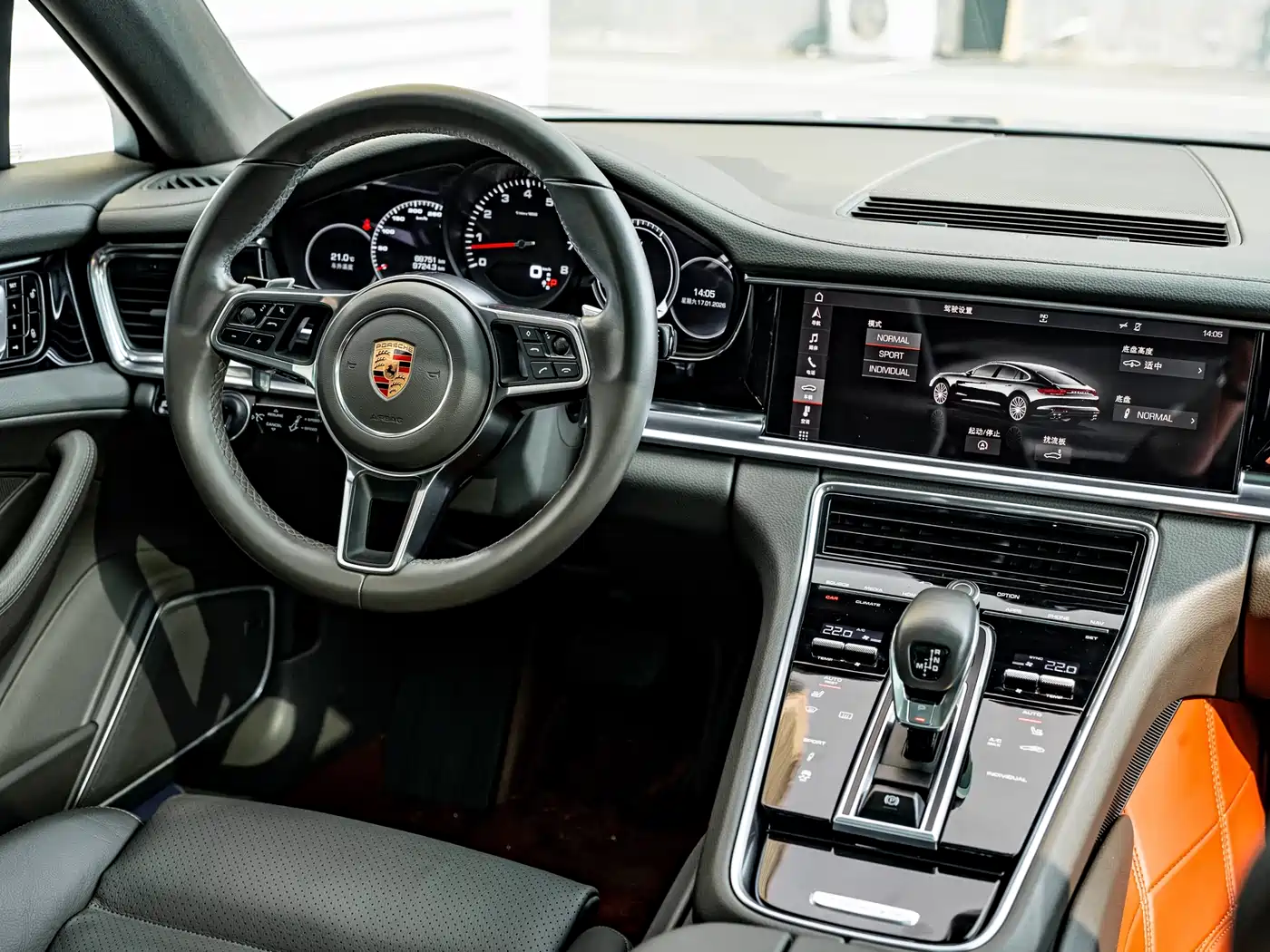 Porsche Panamera 2017 Panamera Executive Long Wheelbase 3.0T фото 11