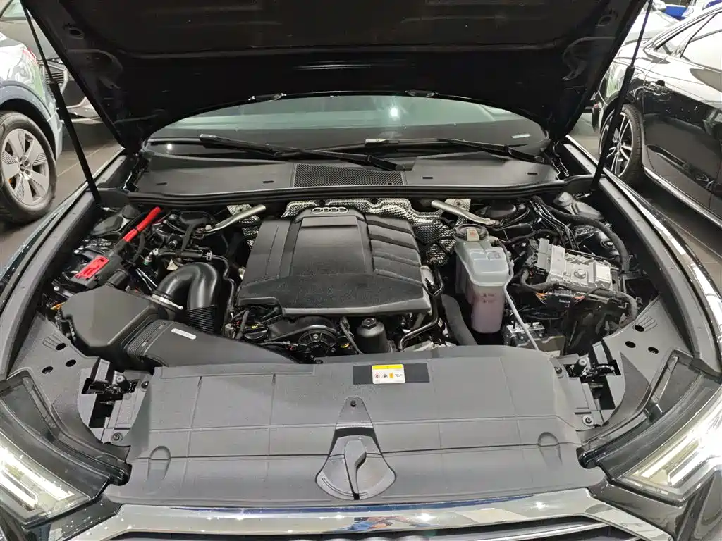 Audi A6L 2022 40 TFSI Luxury Dynamic фото 16