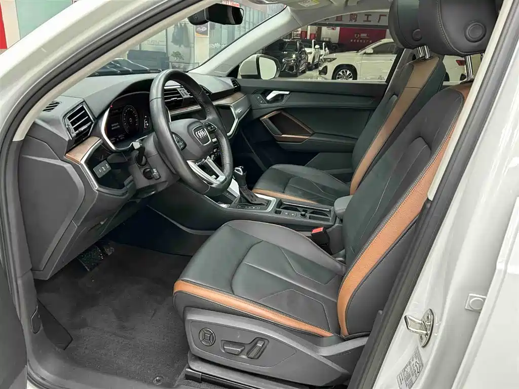 Audi Q3 2023 35 TFSI Fashion Elegance (1.4T) фото 11