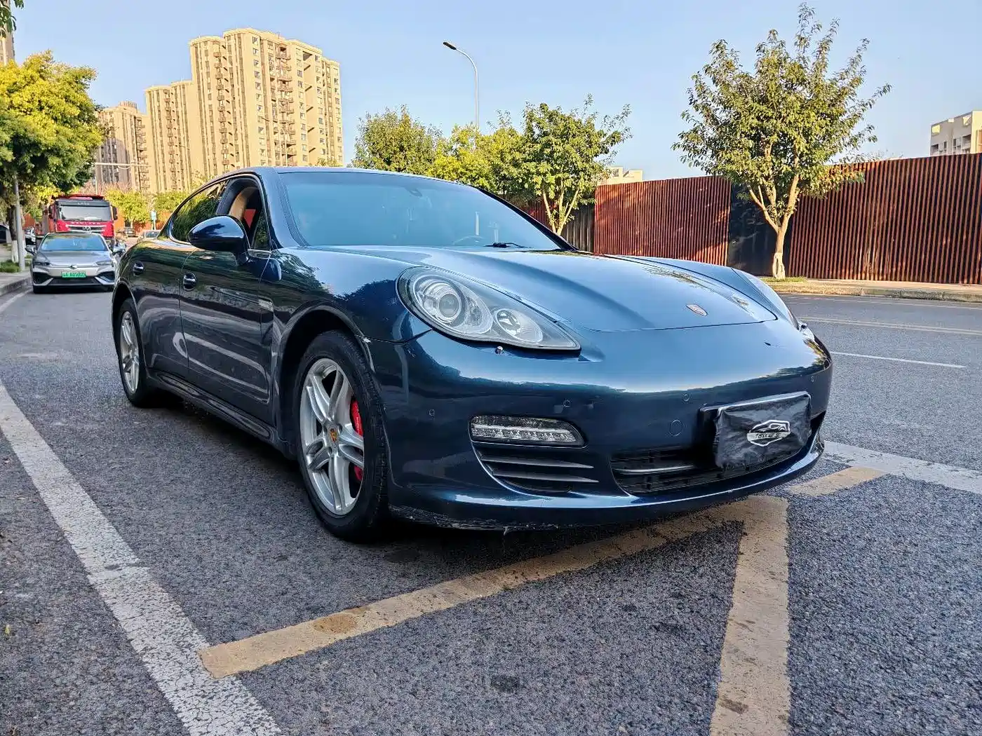 Porsche Panamera 2010 Panamera 4 3.6L фото 3