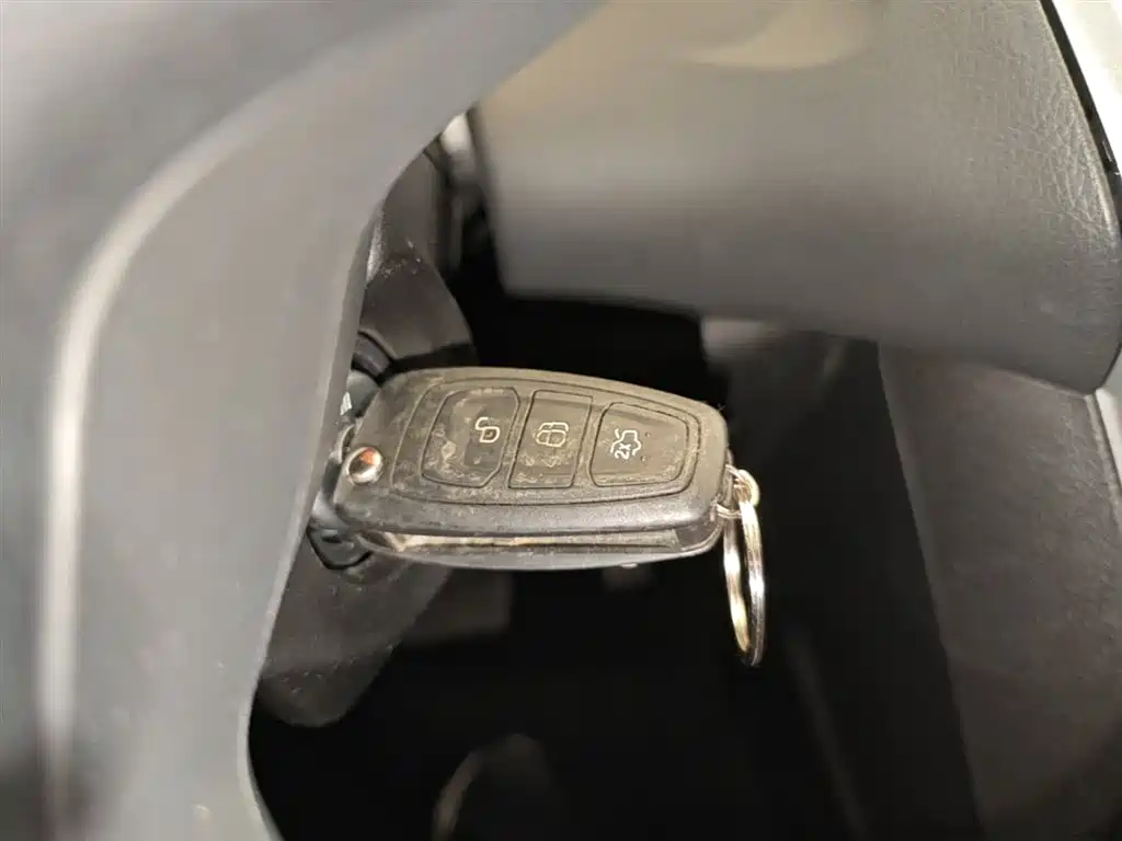 Ford Focus 2015 2012 Sedan 1.6L Automatic Trend