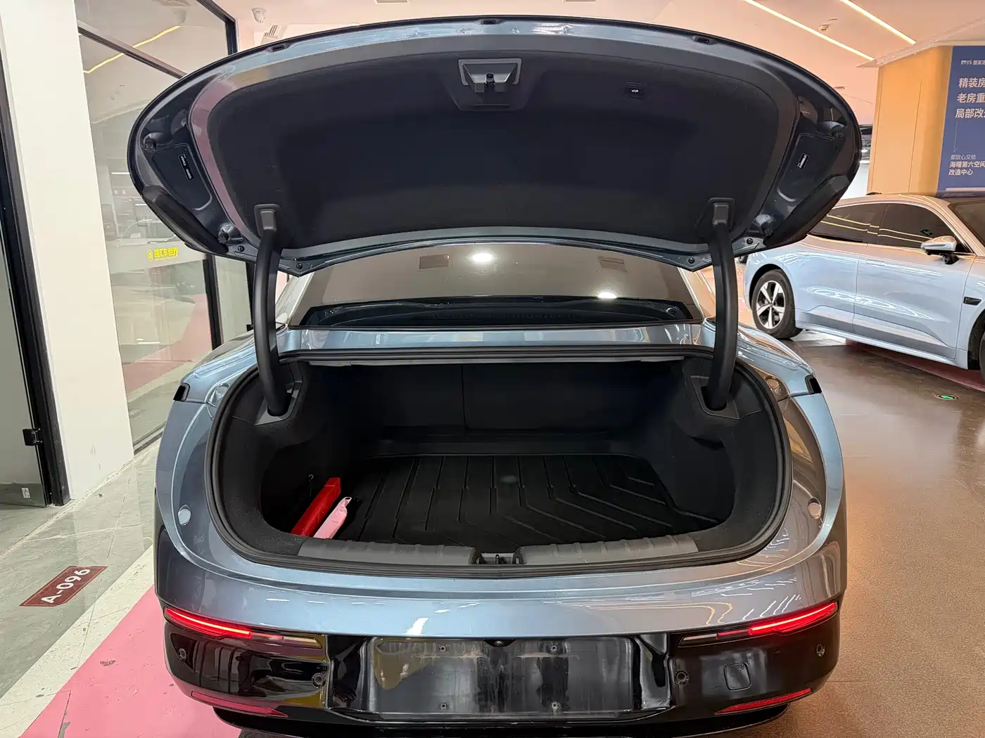 ZEEKR EXTREME KRYPTON 007