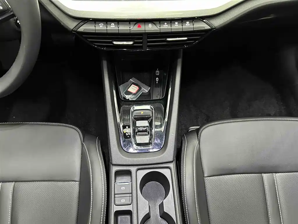Škoda Octavia 2023 Facelift PRO TSI280 Premium Edition фото 5