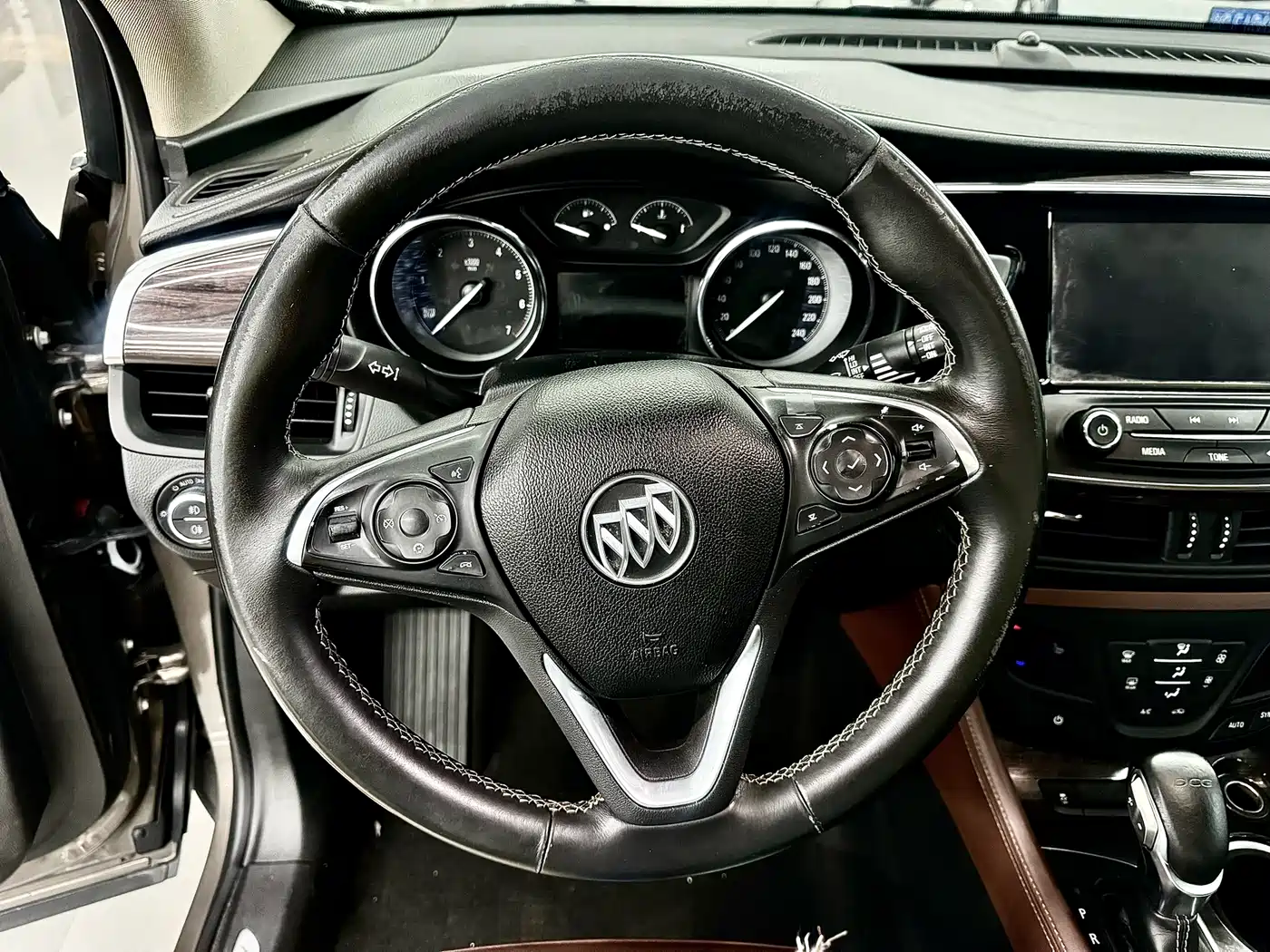 Buick Envision Plus 2017 20T 2WD Luxury фото 17