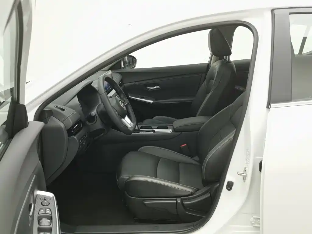 Nissan SYLPHY, миниатюра 10