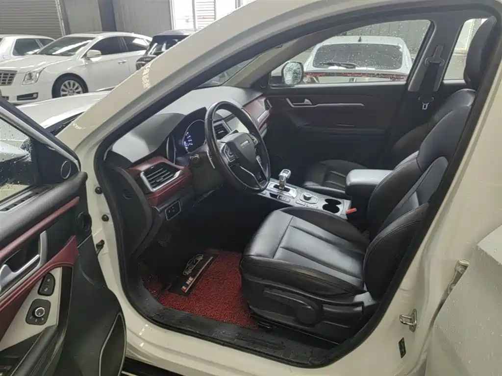 Haval H6 Coupe 2019 1.5T Auto 2WD Elite Edition China VI фото 12