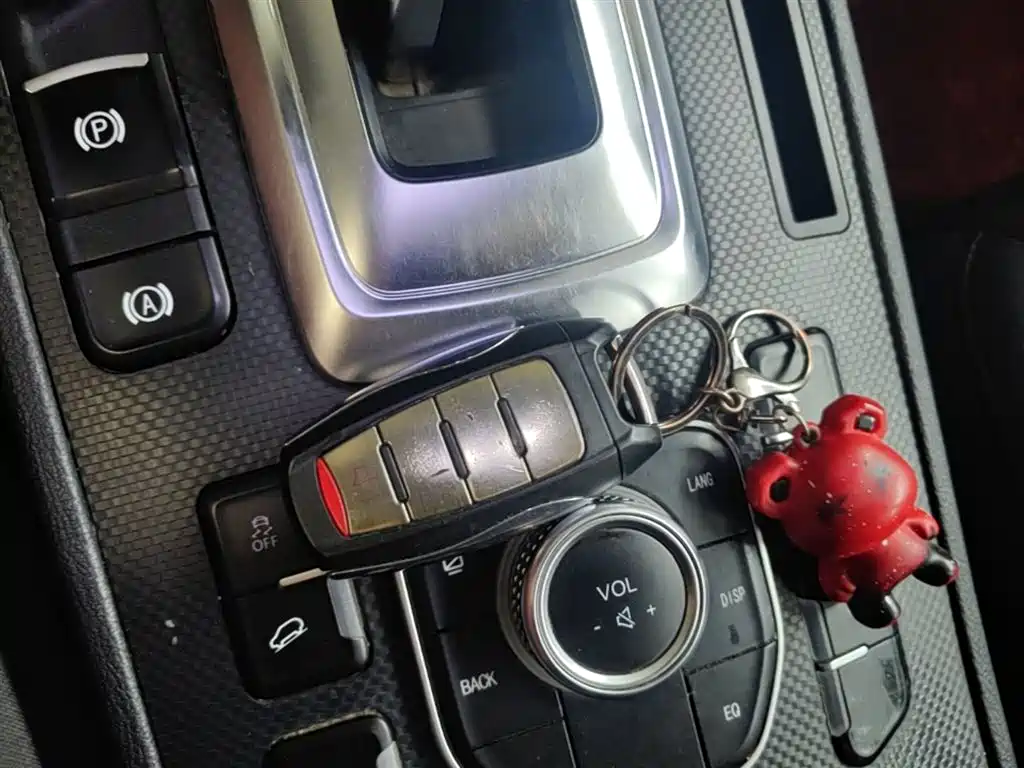 Haval H6 Coupe 2019 1.5T Auto 2WD Elite Edition China VI фото 17