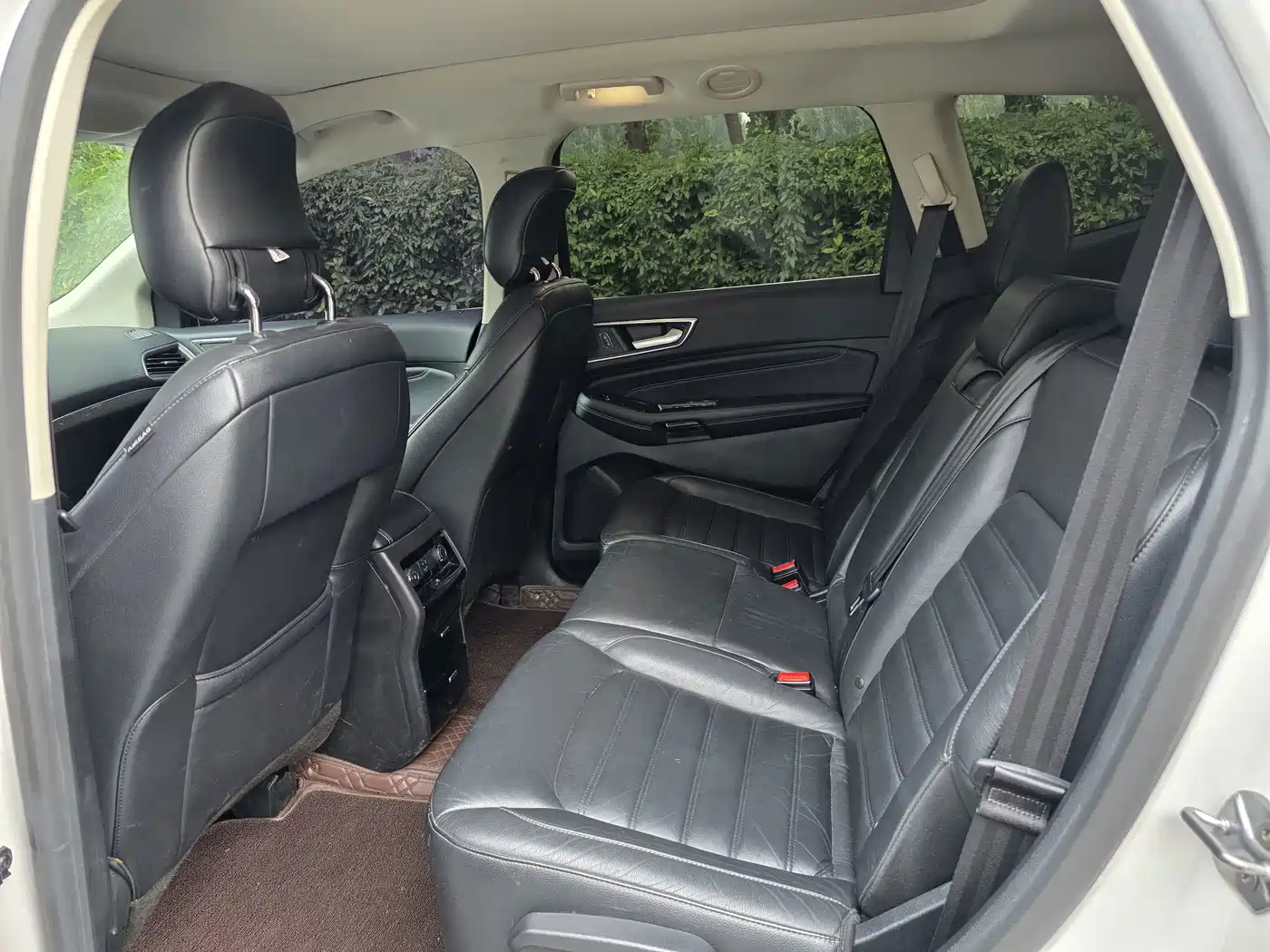 Ford Edge 2017 2016 EcoBoost 245 2WD Luxury 7-Seater