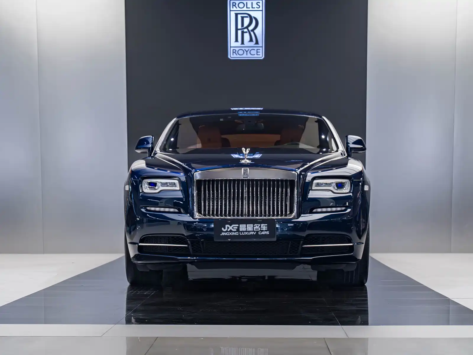 Фото 2 - Rolls-Royce Wraith
