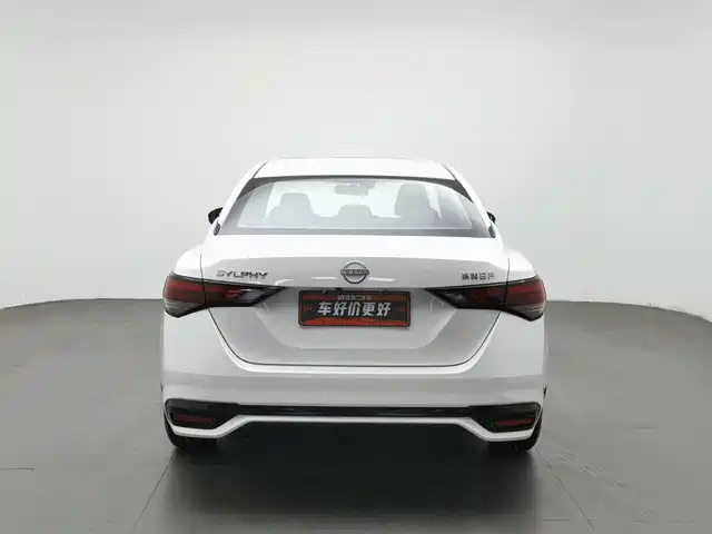 Nissan Sylphy 2023 1.6L CVT Deluxe Edition — фото 4