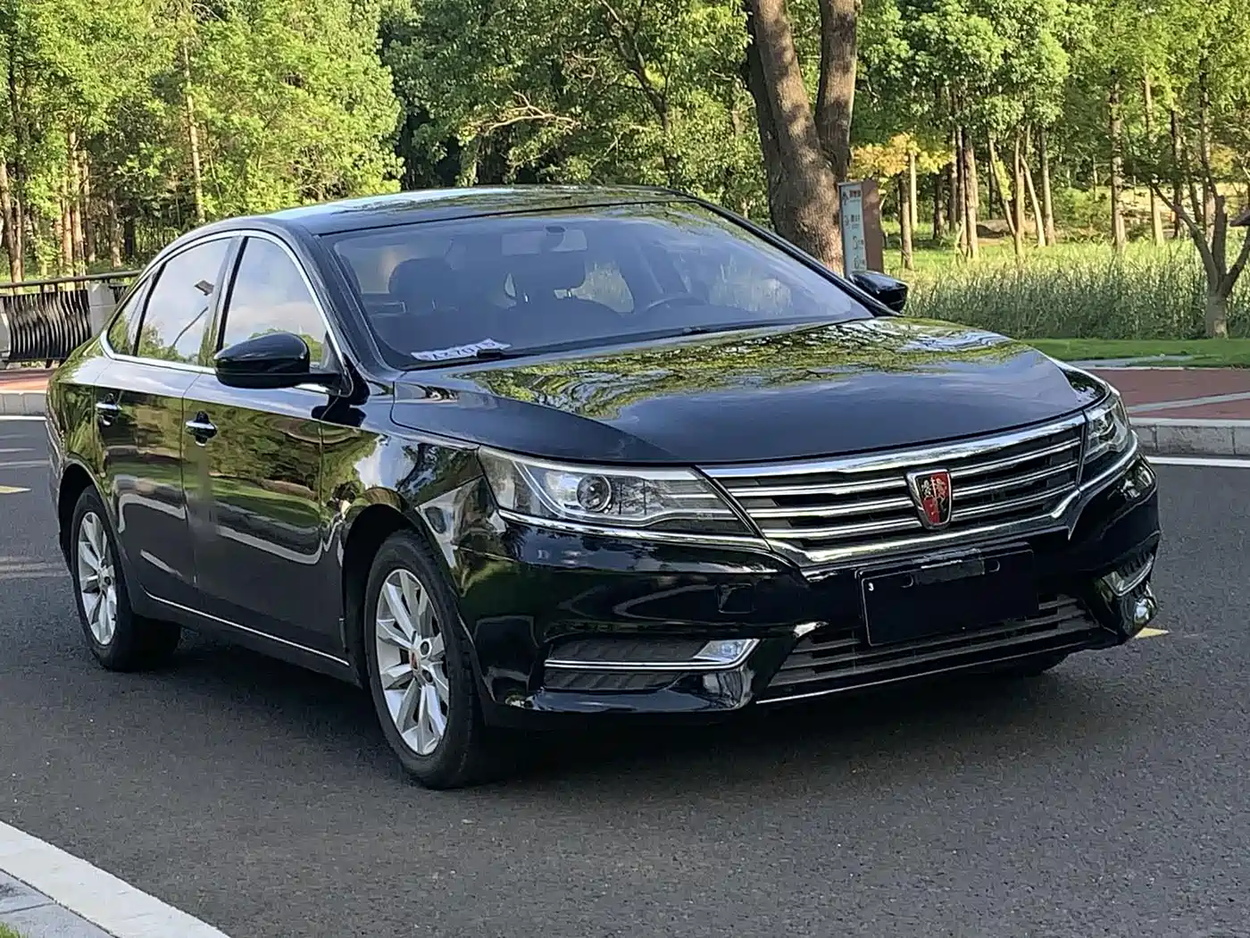 Roewe i6 2018 2017 20T Auto Internet Smart Enjoy Edition