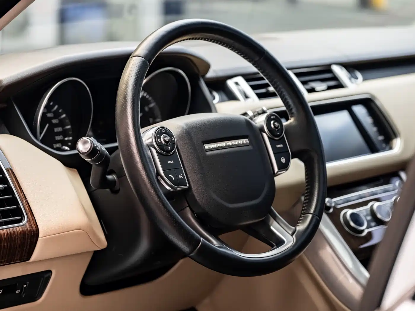 Land Rover Range Rover Sport фото 8