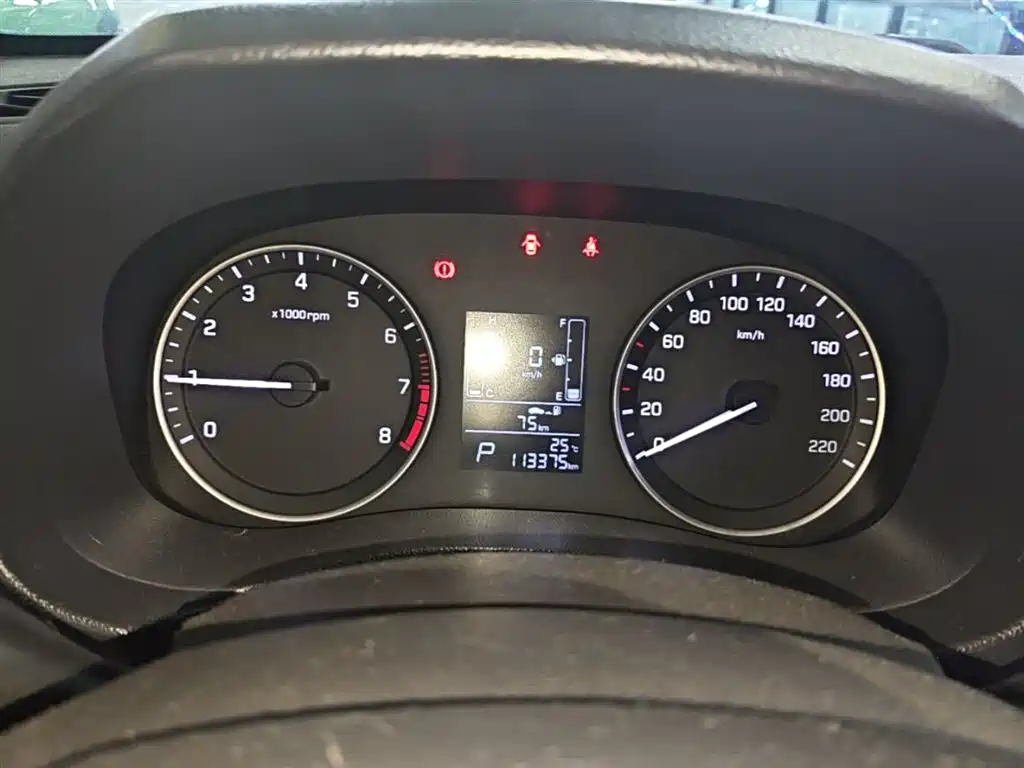 Hyundai Beijing Hyundai ix25 2015 1.6L Automatic 2WD Smart GLS фото 12