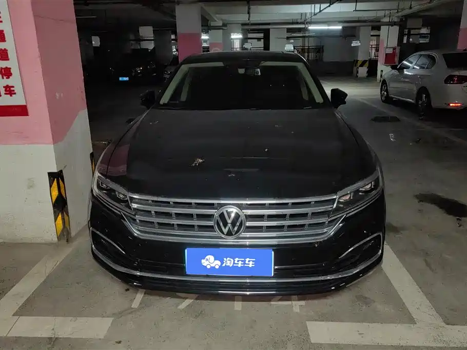 Volkswagen Phideon 2021 380TSI Luxury Edition фото 2