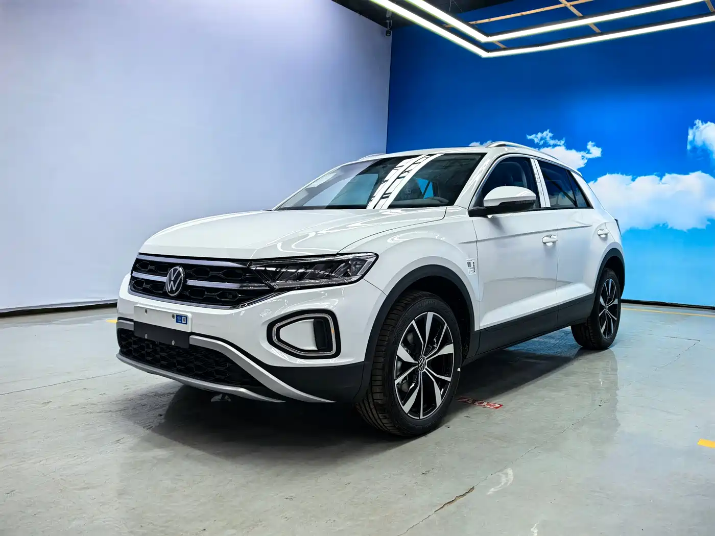 VOLKSWAGEN T-ROC EXPLORING SONGS
