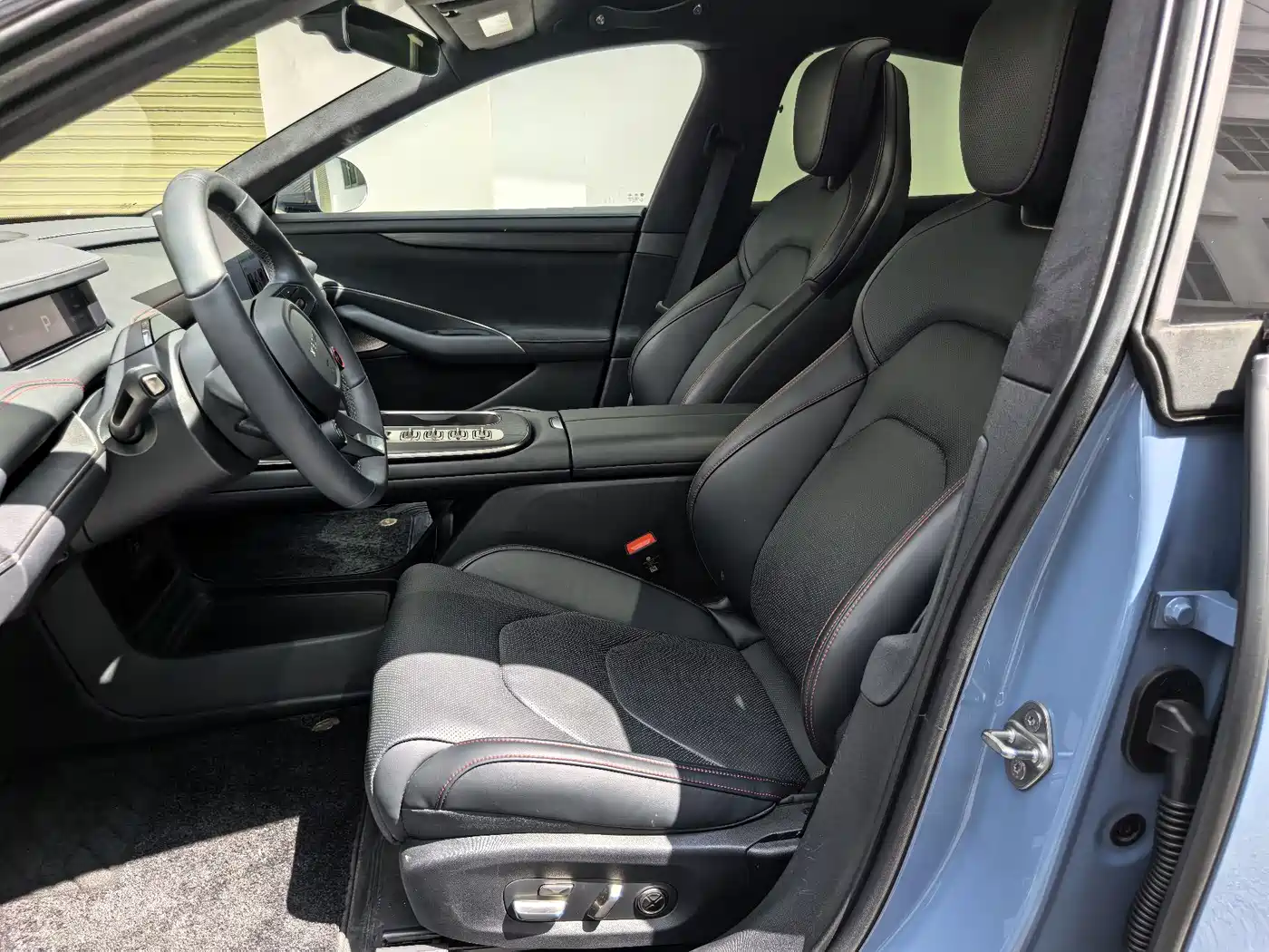 Xiaomi Auto Xiaomi SU7 2024 AWD Max Founder's Edition фото 4