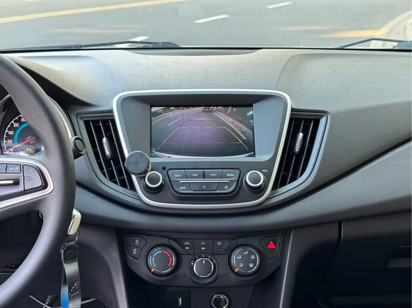 Chevrolet Cavalier 2019 320 Automatic Joy Edition фото 13