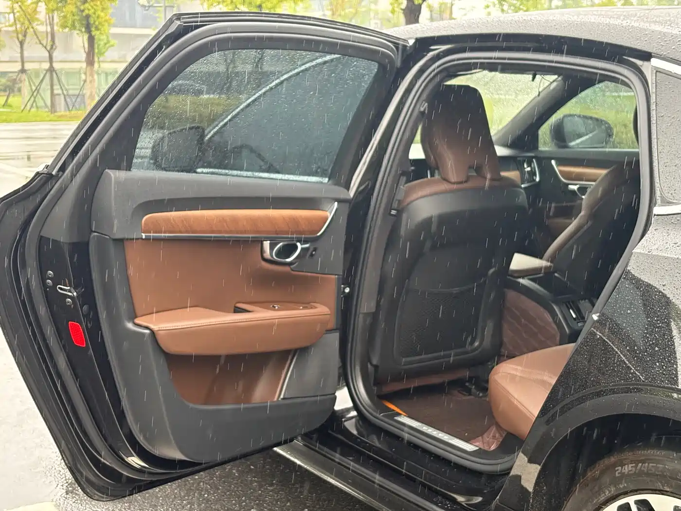 Volvo S90 2025 B5 Zhiyi Luxury Edition фото 9