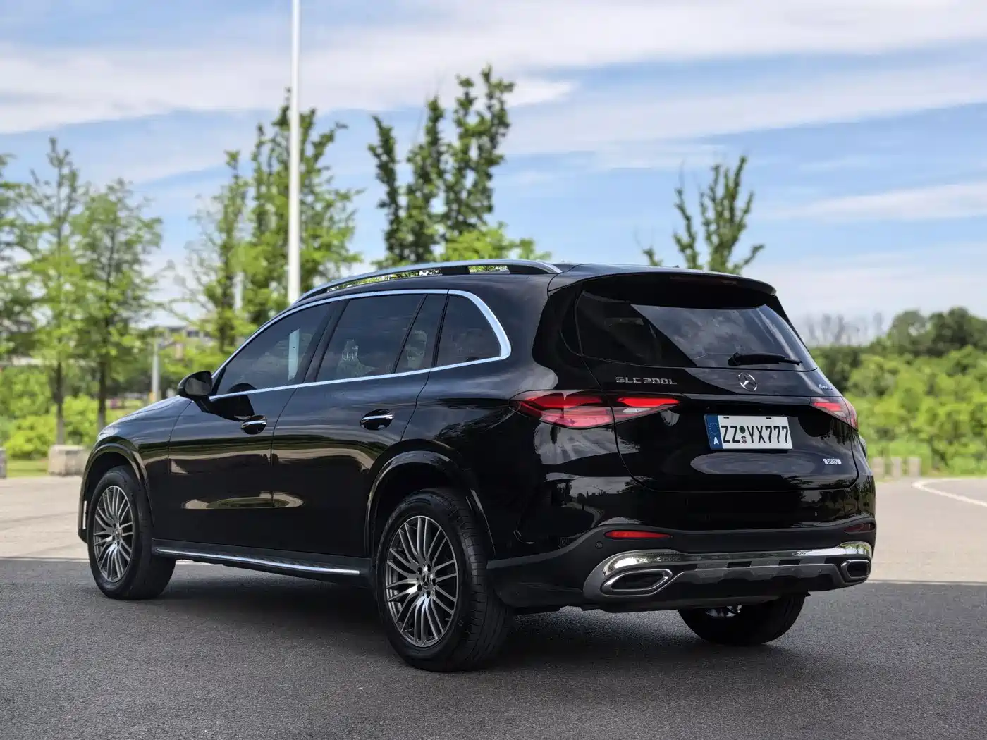 Mercedes-Benz GLC 2023 Facelift GLC 300 L 4MATIC Sport 7-Seater фото 20