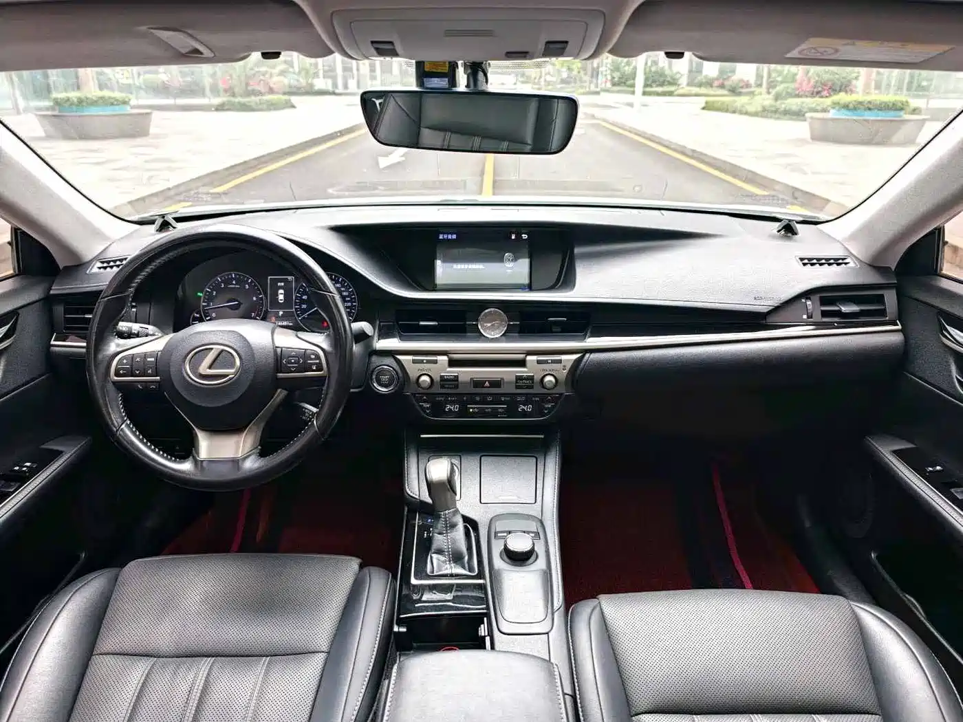 Lexus ES 2015 200 Elite Edition фото 6