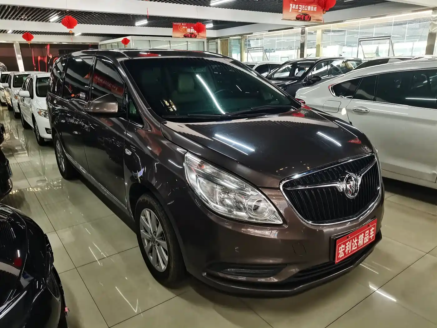 Buick GL8 2017 25S Luxury China V фото 9