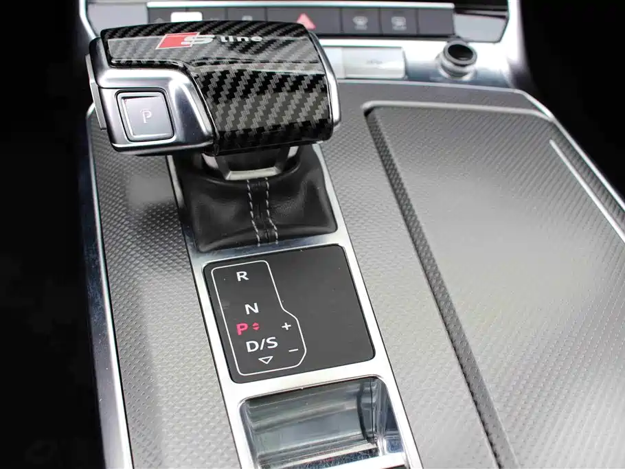 Audi A6L 2020 40 TFSI Luxury Dynamic фото 9