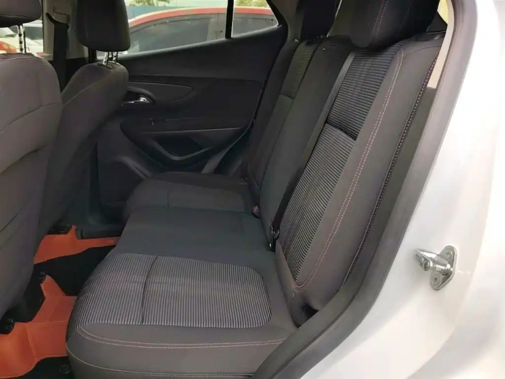 Buick Encore 2017 18T Automatic 2WD Urban Fashion фото 17