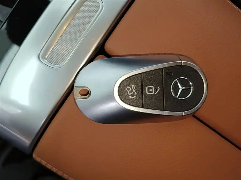 Mercedes-Benz C-Class 2022 Facelift C 260 L Sport фото 9