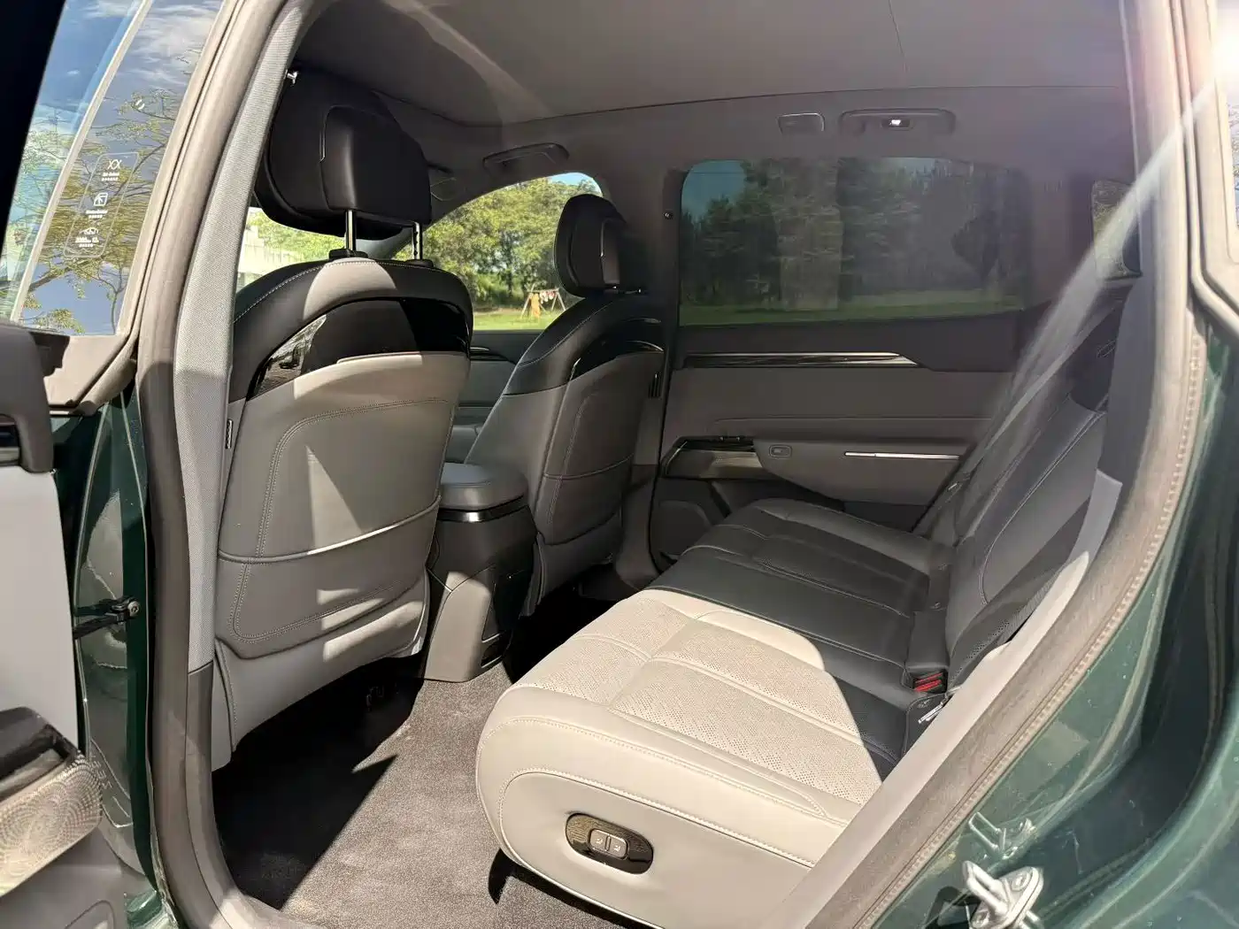 ZEEKR 7X 2024 2025 Model 75kWh RWD Smart Driving Edition
