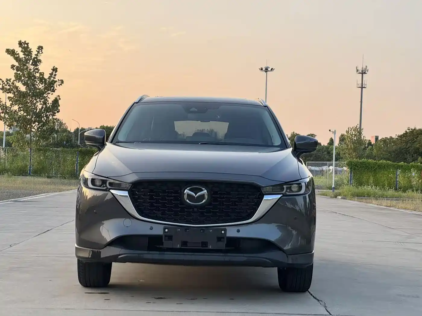 Photo 2 - Mazda CX-5