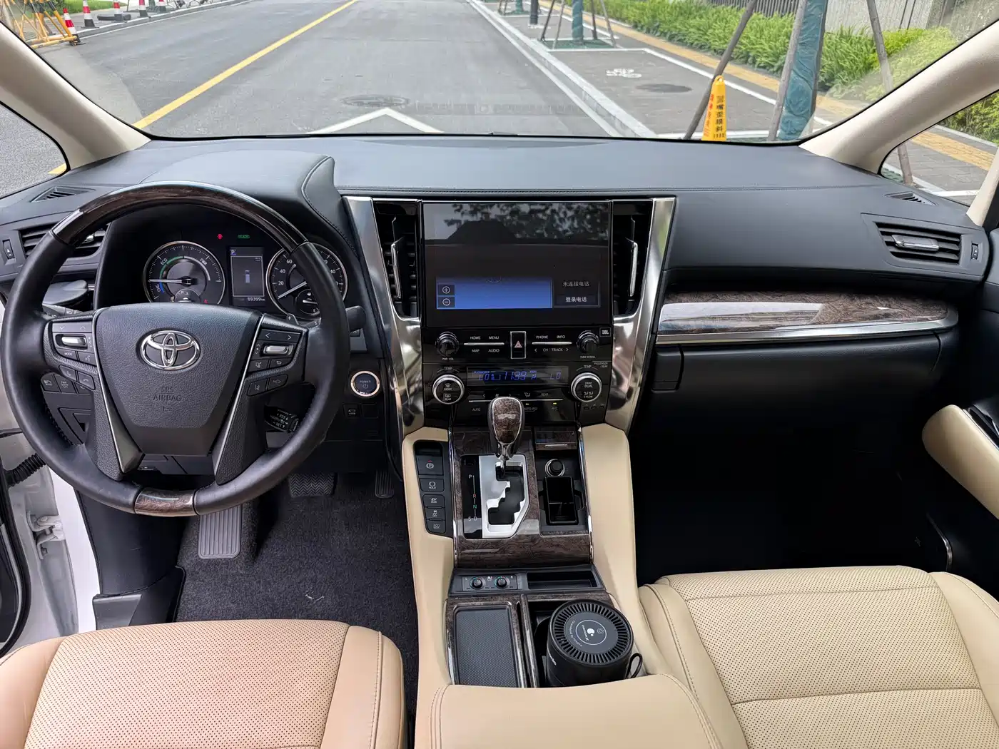Toyota Vellfire 2023 Crown Hybrid 2.5L HV Ultimate фото 5