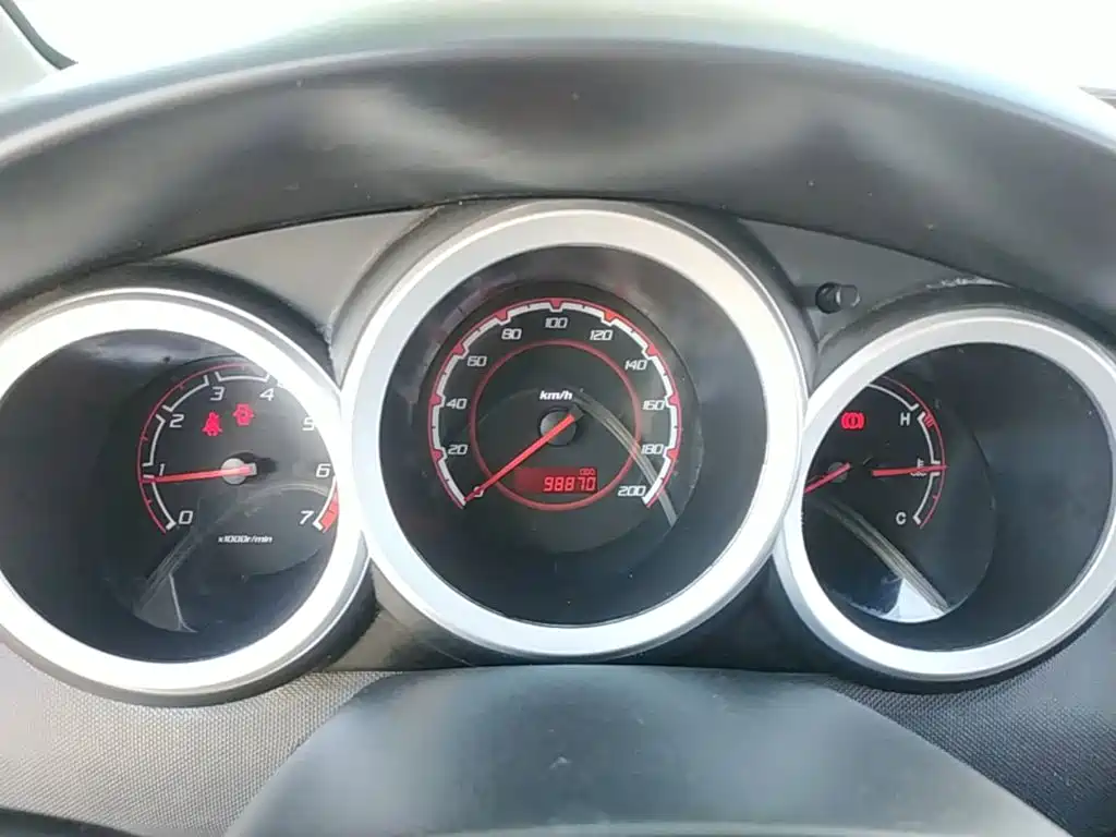Changan CX20 2015 2014 1.4L Manual Sport Edition (China V)
