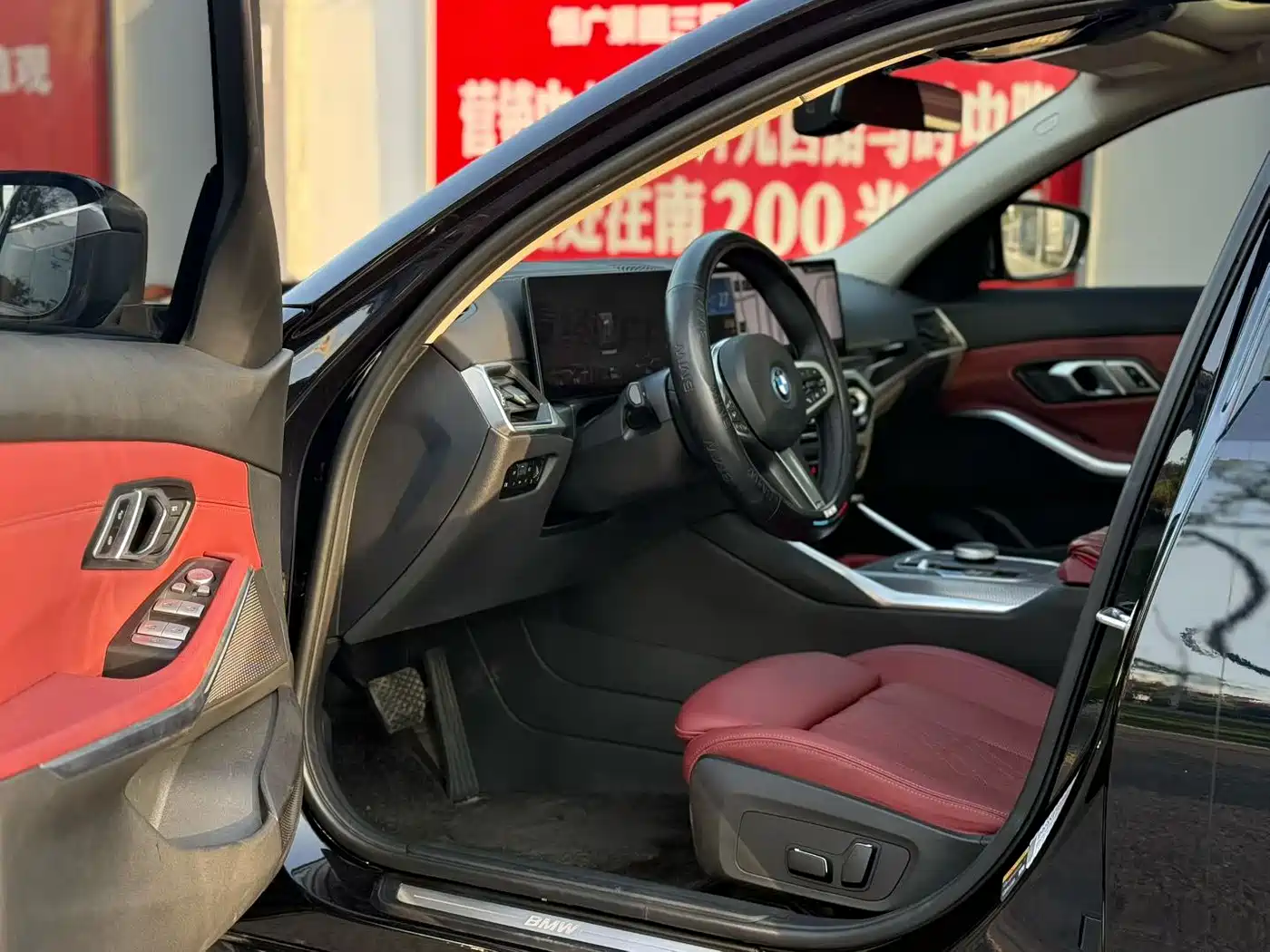 BMW i3 2024 eDrive 40 L Night Sport Package фото 4